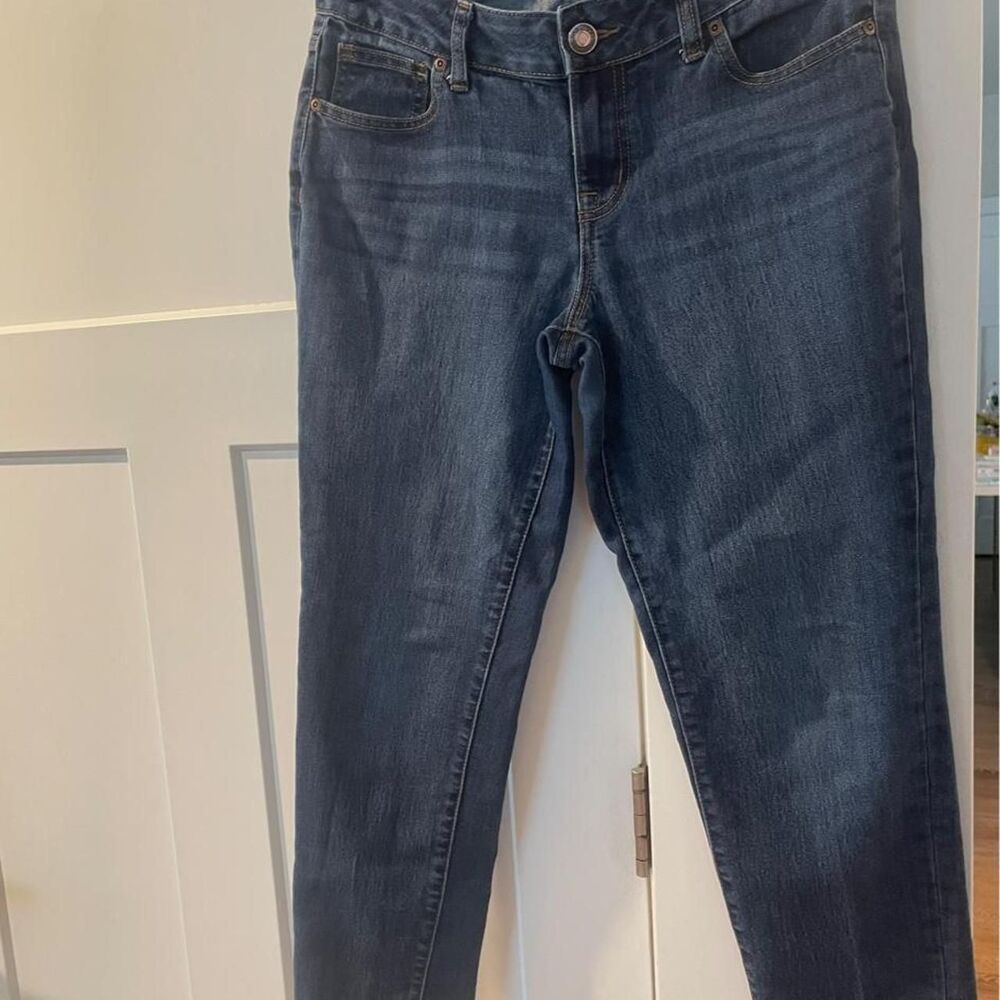Maurices Women's Blue and Navy Jeans
